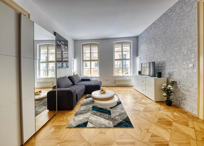 The Triple For Large Group Bratislava