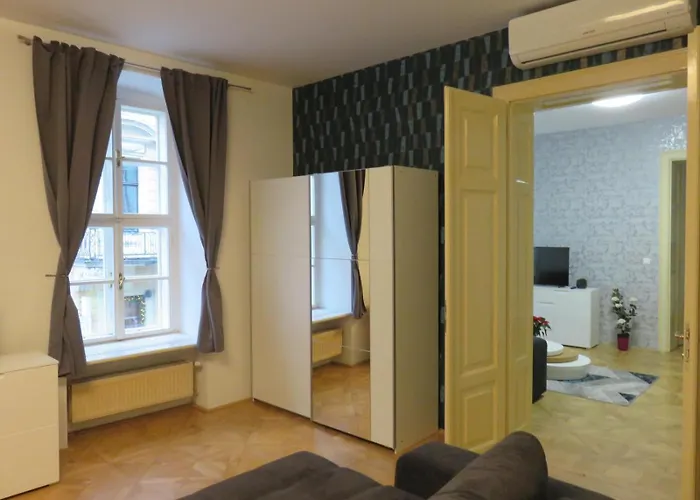 Apartmán The Triple For Large Group Bratislava